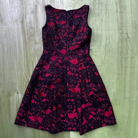 ELIZA J Shimmery Red A Line Black Floral Lace Zip Back Dress sz 2 - Picture 4 of 10